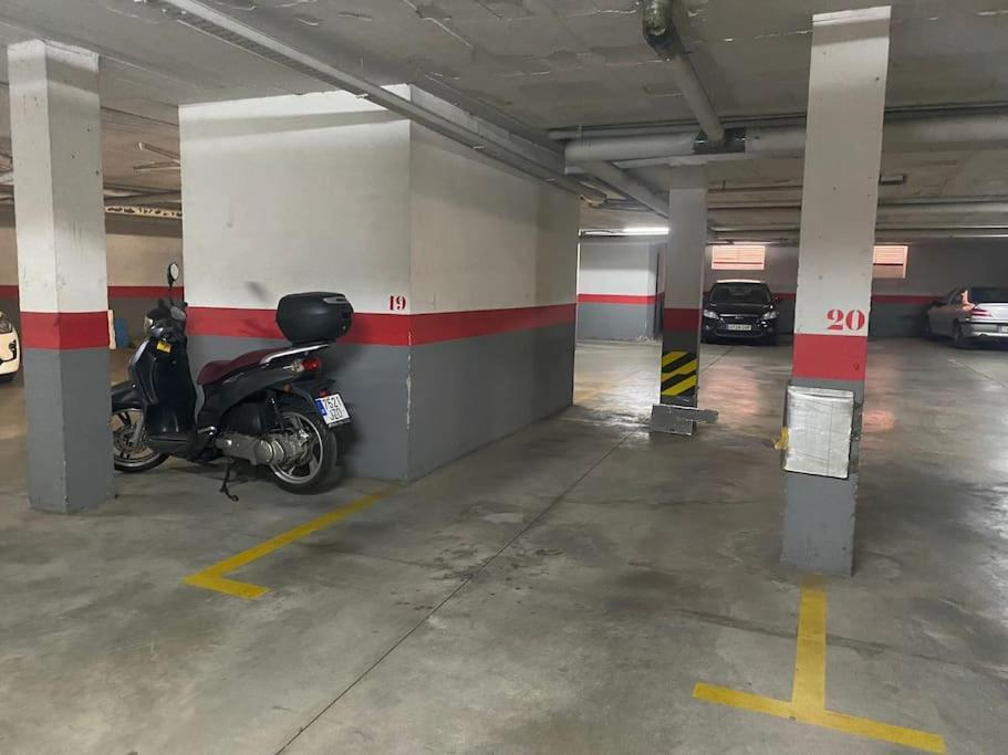 Lujoso Piso Centro Aparcamiento Privado, Terraza & Ac Appartement Málaga Buitenkant foto