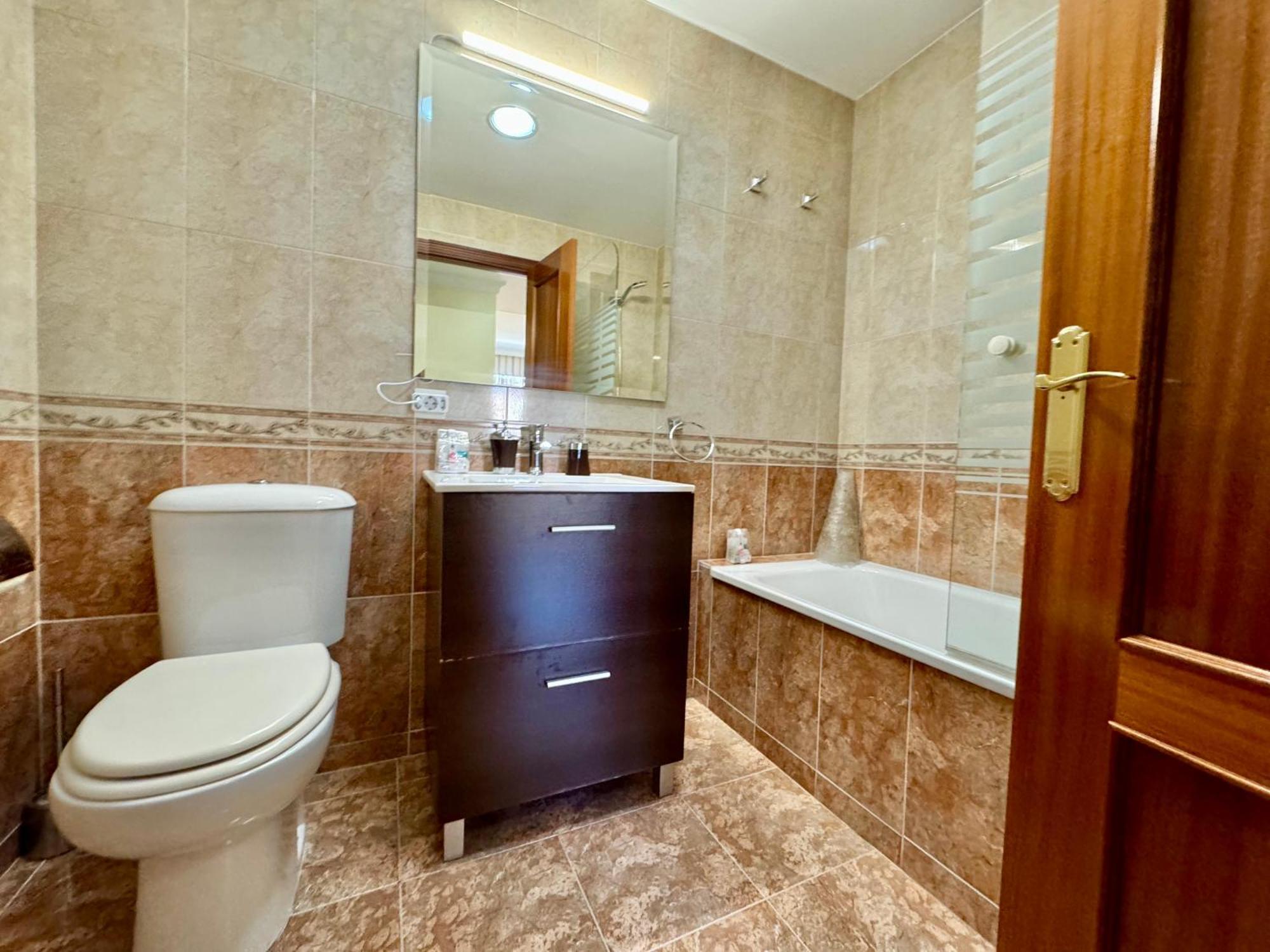 Lujoso Piso Centro Aparcamiento Privado, Terraza & Ac Appartement Málaga Buitenkant foto
